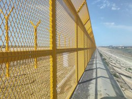 烏魯木齊機場改擴建工程機場工程飛行區(qū)圍界、圍場路等附屬工程項目